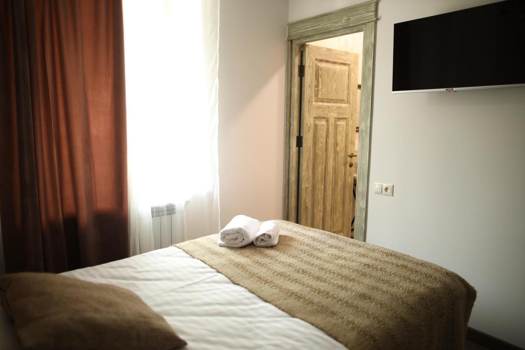 Redroof Country House Hotel Goris Eksteriør billede