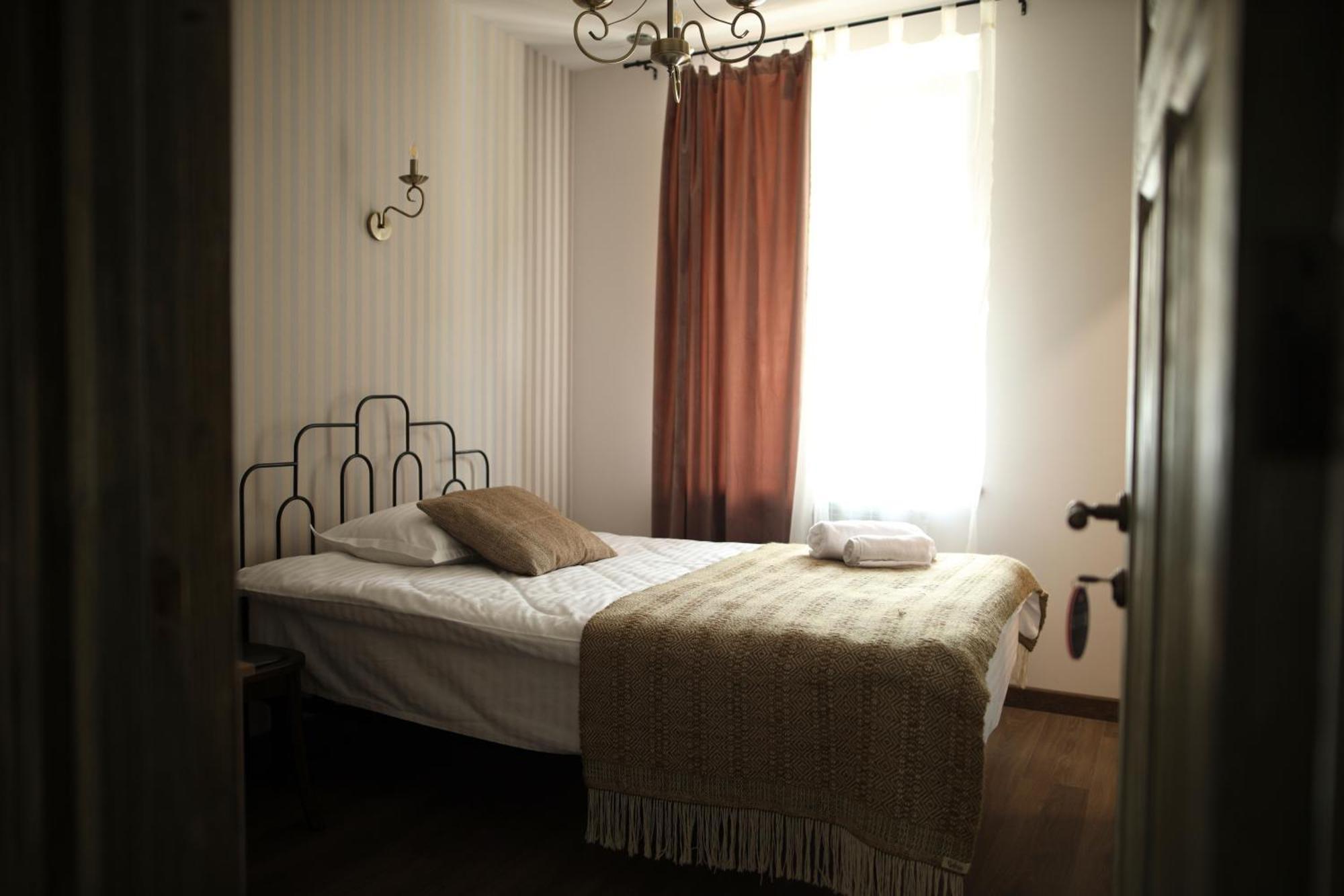 Redroof Country House Hotel Goris Eksteriør billede